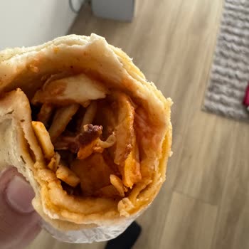 GetirYemek Bozuk Döner Dürüm Ve İlgisiz Müşteri Hizmetleri!