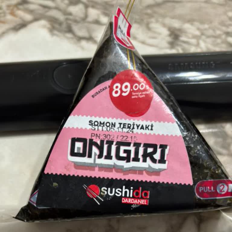 Son Kullanım Tarihi Geçmiş Ürünle Zehirlenme Tehlikesi