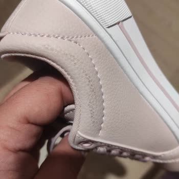 Kullanılmış Ve Pis Ayakkabı Gönderimi