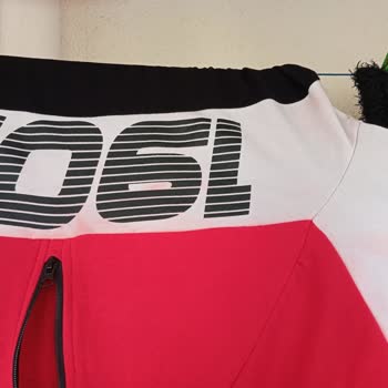 BJK Sweatshirt Boya Problemi