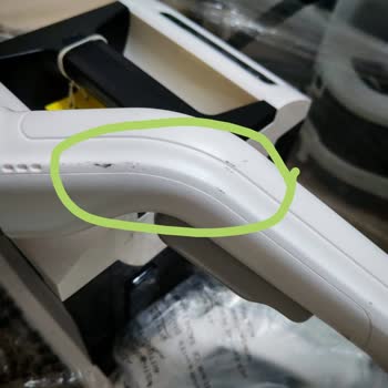 Kırık Ve Çiziklerle Teslim Edilen Halı Yıkama Makinesi