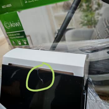 Kırık Ve Çiziklerle Teslim Edilen Halı Yıkama Makinesi