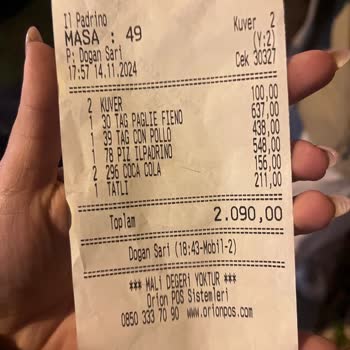 Zorunlu Bahşiş Ve Kaba Davranışlarla Karşılaştık!