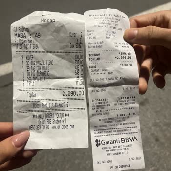 Zorunlu Bahşiş Ve Kaba Davranışlarla Karşılaştık!