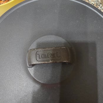 Tefal Döküm Tencerede Soyulma Problemi