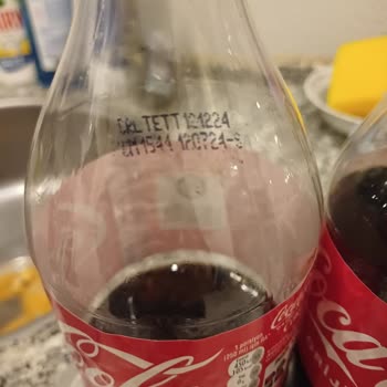 Bozuk Coca-Cola Sağlık Sorunlarına Yol Açtı