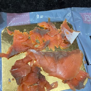 Bozuk Somon Füme: Migros Sanal Market'te Hayal Kırıklığı