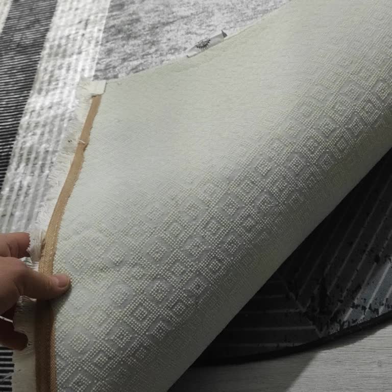 Yanıltıcı Ürün Ve İletişimsizlik Sorunu