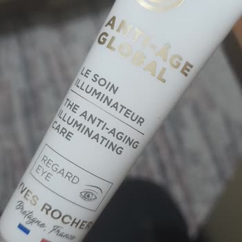 Göz Altı Kremi Kullanımı Sonrası Cilt Reaksiyonu