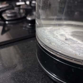 Karaca Çay Makinesi: 1 Yılda Çatlayan Plastik Sorunu