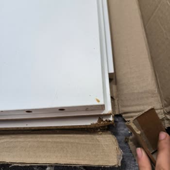 Koçtaş'tan Alınan Hasarlı Vestiyer Ve İade Sürecindeki İhmaller