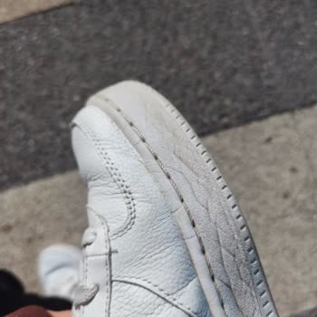 Skechers Ayakkabıda 2 Ayda Çatlama Sorunu