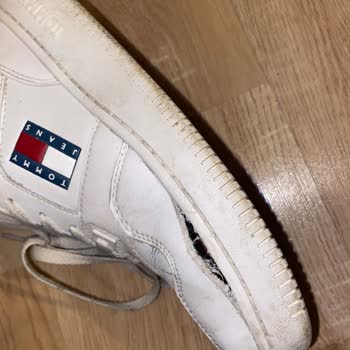 Tommy Ayakkabılarının Kalitesizliği Ve Müşteri Hizmetleri