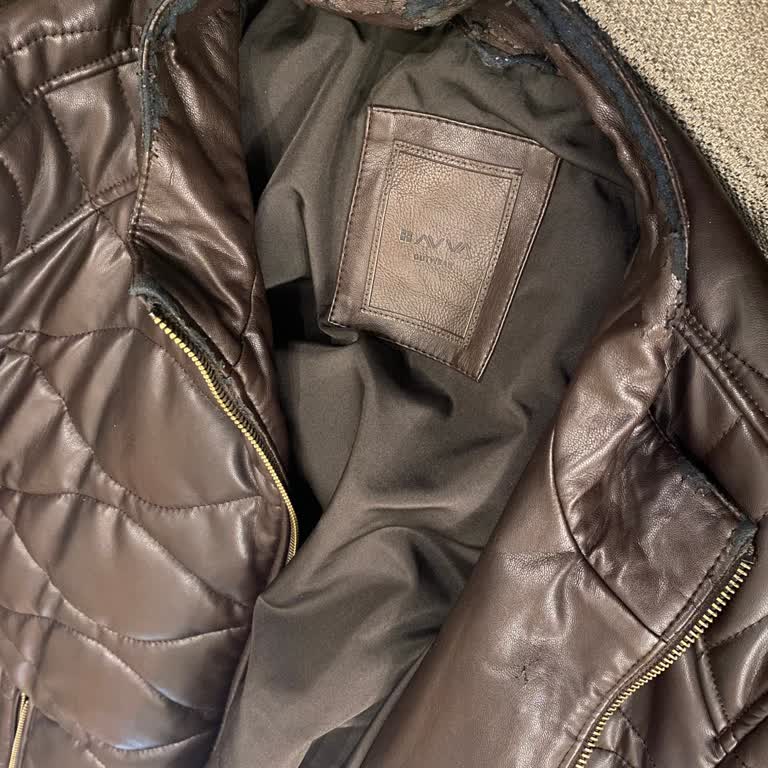 Avva'dan Aldığım Deri Mont Soyuluyor