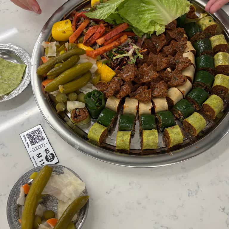 Maroll Çiğ Köfte Kötü Tat Ve Fahiş Fiyat!