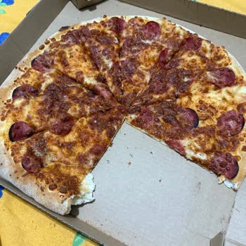 Domino's Pizza'da Eksik Malzeme Ve Yetersiz Hizmet