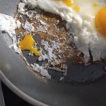 Yapışmaz Özelliğini Kaybeden Tencere Seti Hayal Kırıklığı