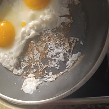 Yapışmaz Özelliğini Kaybeden Tencere Seti Hayal Kırıklığı