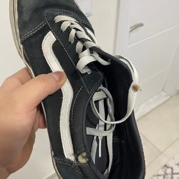 A101'den Aldığım Ayakkabılar Yırtıldı Ve İade Sorunu Yaşıyorum