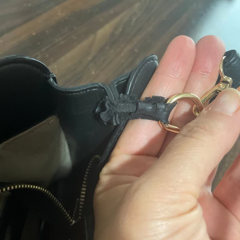 Derimod Çantada Yırtılma Ve Müşteri Hizmetleri Sorunu