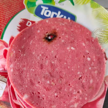 Torku Salamda Siyah Lekelerle Karşılaştık, Sağlığımız Tehlikede Mi?