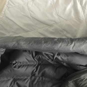 Avva Montun Yaka Kısmı Sürekli Kararıyor