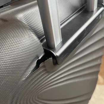 Pegasus Uçuşunda Bavulumun Hasar Görmesi Ve İlgisiz Müşteri Hizmetleri