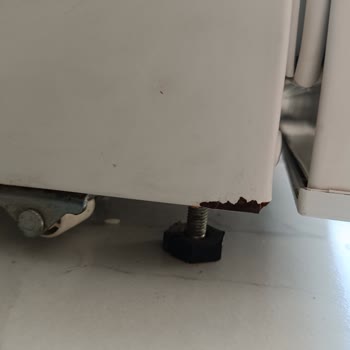 Profilo Buzdolabında Paslanma Ve Sararma Sorunu