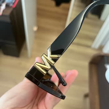 Michael Kors MK2170U Sunglasses Oxidized After Minimal Use