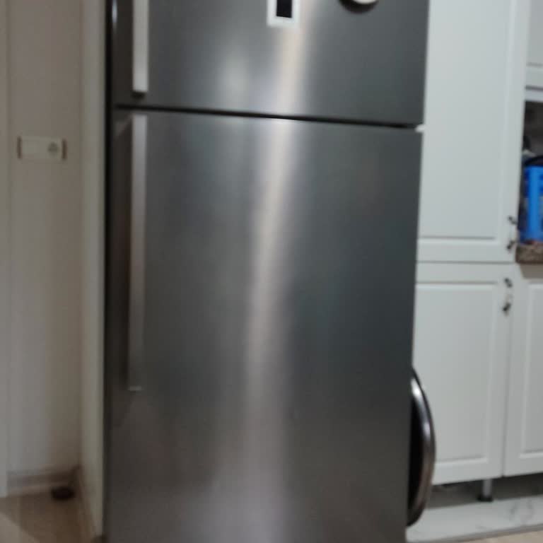 Arızalı Buzdolabı Ve Sürekli Sorunlar