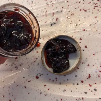 Bozuk Reçel Ve Yetersiz Müşteri Hizmeti Sorunu