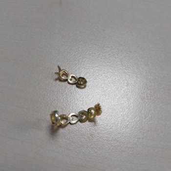 Kırılan Yüzük Ve Satıcı İlgisizliği