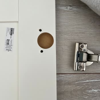 IKEA'dan Gelen Defolu Kapaklar Ve İlgisiz Müşteri Hizmetleri