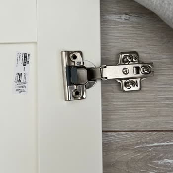 IKEA'dan Gelen Defolu Kapaklar Ve İlgisiz Müşteri Hizmetleri