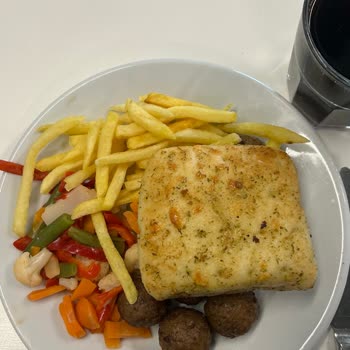 IKEA İsveç Köftesi Sonrası Çocuklarım Zehirlendi