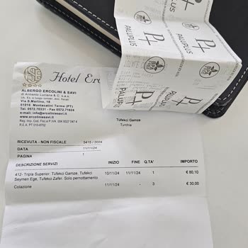 Tur Rehberi Ve Otel Deneyiminde Hayal Kırıklığı