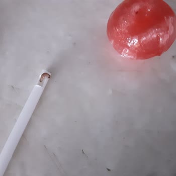 A101'den Alınan Lollipop İçinden Kurt Çıkması