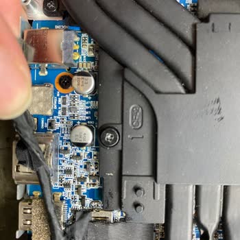 Monster Notebook Onarımında Bilgi Verilmeden Yapılan Müdahale