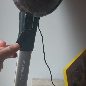 Philips SpeedPro Süpürge: Kırılgan Teleskobik Boru Sorunu