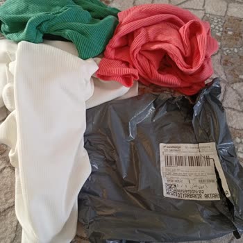 Yanıltıcı Ürün Ve Faturasız Gönderim Mağduriyeti