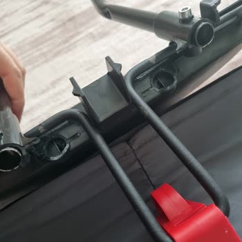 Kujju Ana Kucağı Sürekli Kırılıyor, Para İadesi İstiyorum