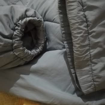 Mavi Jacket I Bought Has a Torn Sleeve Elastic and Requires a Month-Long Inspection