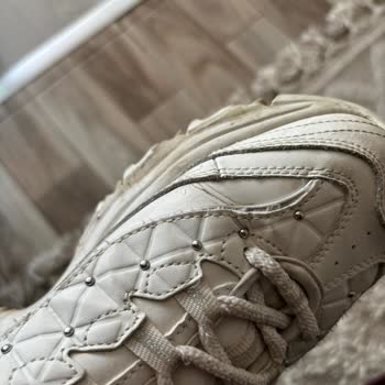 Skechers Ayakkabıda Beklenmedik Deformasyon Ve Kalite Sorunu