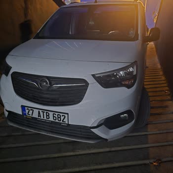 Opel Servisinde Hayal Kırıklığı: Araç Temizliği Sorunu