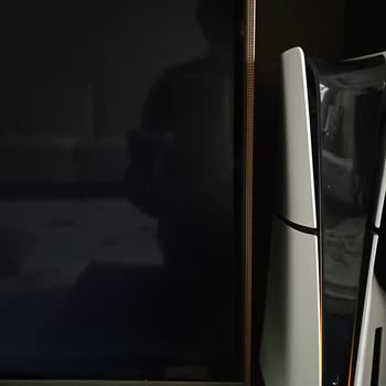 Grundig TV'de Sürekli Ekran Sorunları Ve Yetersiz Servis