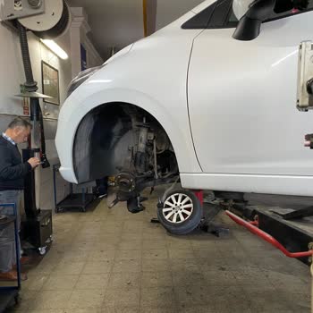 Lastik Değişimi Sırasında Yaşanan Sorunlar Ve Yetersiz Çözüm