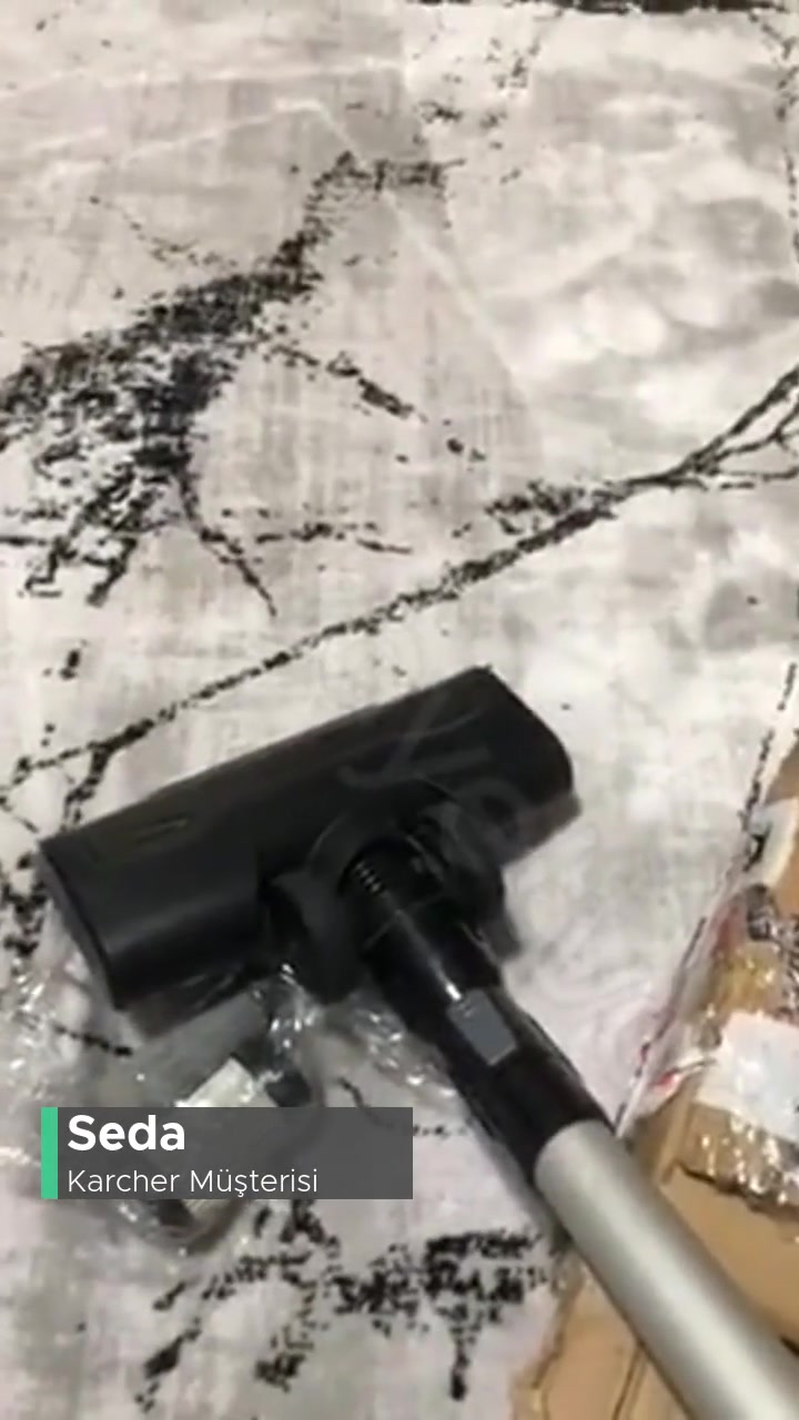 Karcher  Ürüne Sahip Çıkmıyor videonun kapak resmi