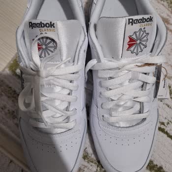 Teşhir Ürünü Şoku: Reebok'tan Beklenmedik Hayal Kırıklığı