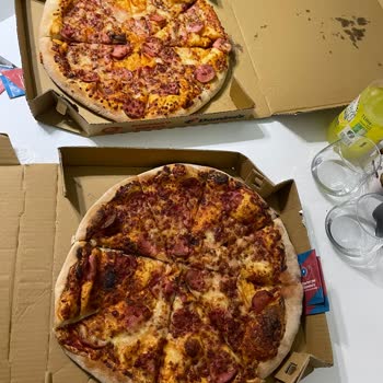 Yanlış Ve Soğuk Pizza Teslimatı