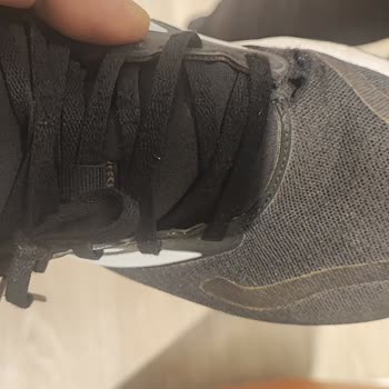 Deichmann'dan Aldığım Ayakkabılarda Sürekli Sorun Yaşıyorum